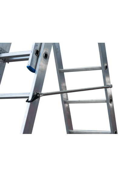 GierrePRO 3 section extending ladder